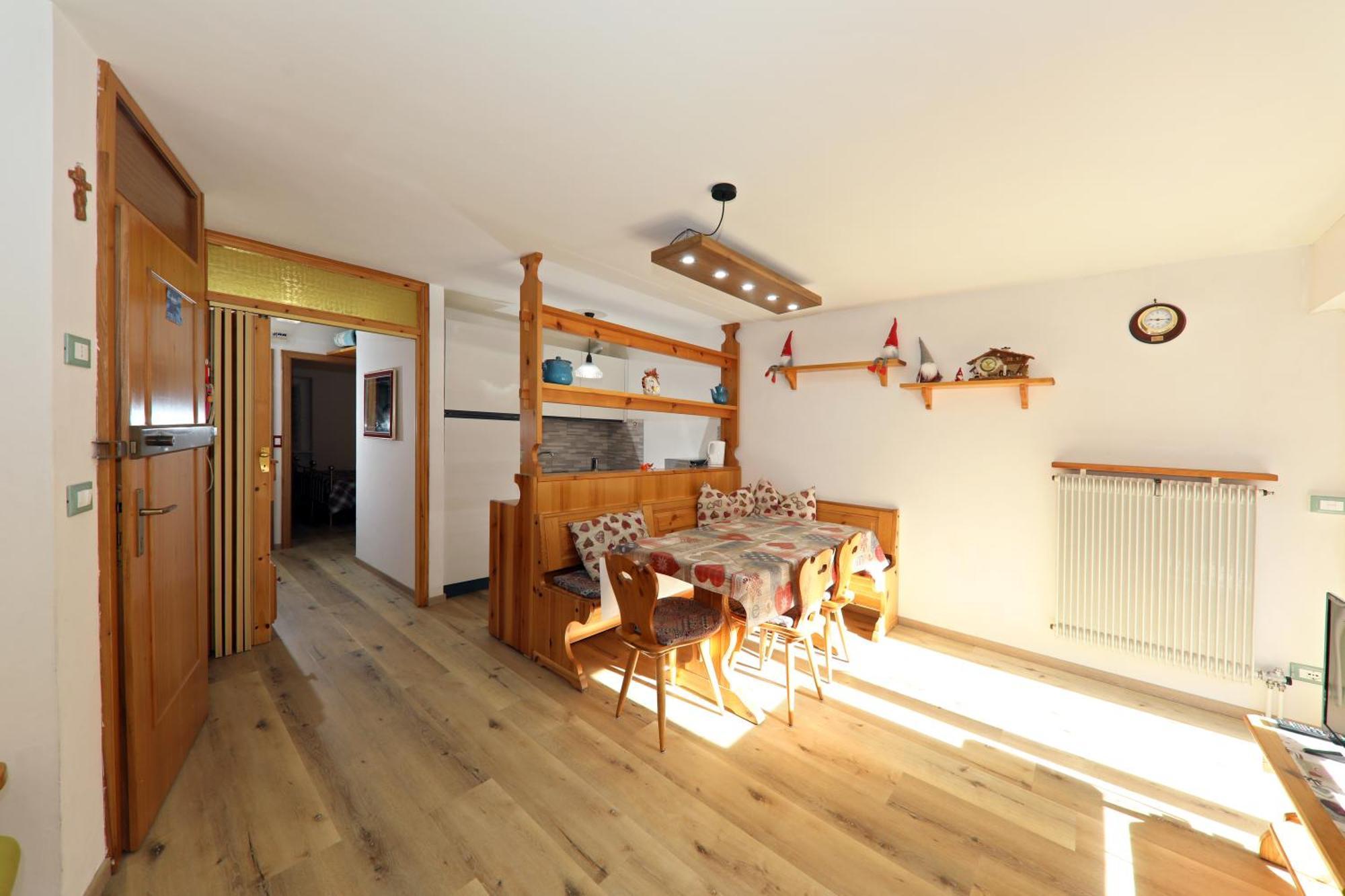 Casa A Pie Di Pista Lejlighed Tesero Eksteriør billede
